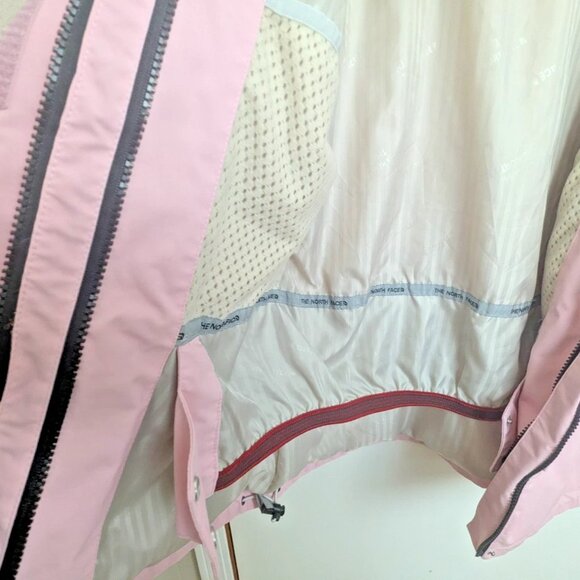 The North Face Women's Pink Hooded Ski Jacket - Picture 9 of 12